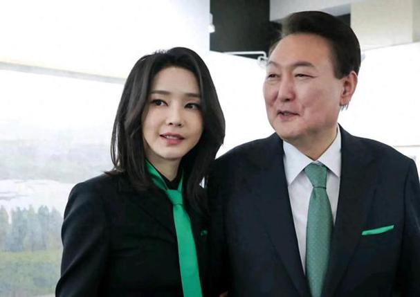 韩将调查尹锡悦夫妇,韩将调查尹锡悦夫妇视频